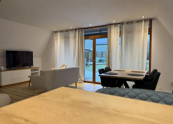 בית נופש Reuthsee- Nurdachhaus Mit Panoramafenstern, Grossem Garten & Hundefreundlich
